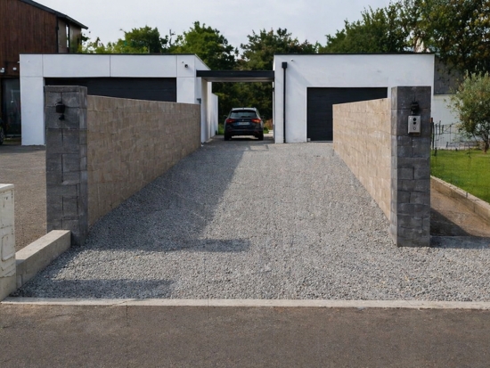Maçon pour Création d’accès maison et entrée de propriété à Vay, Blain, Nozay, Guemené Penfao, Héric