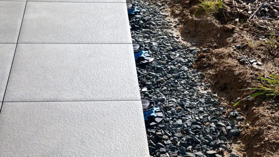 Terrasse sur plots